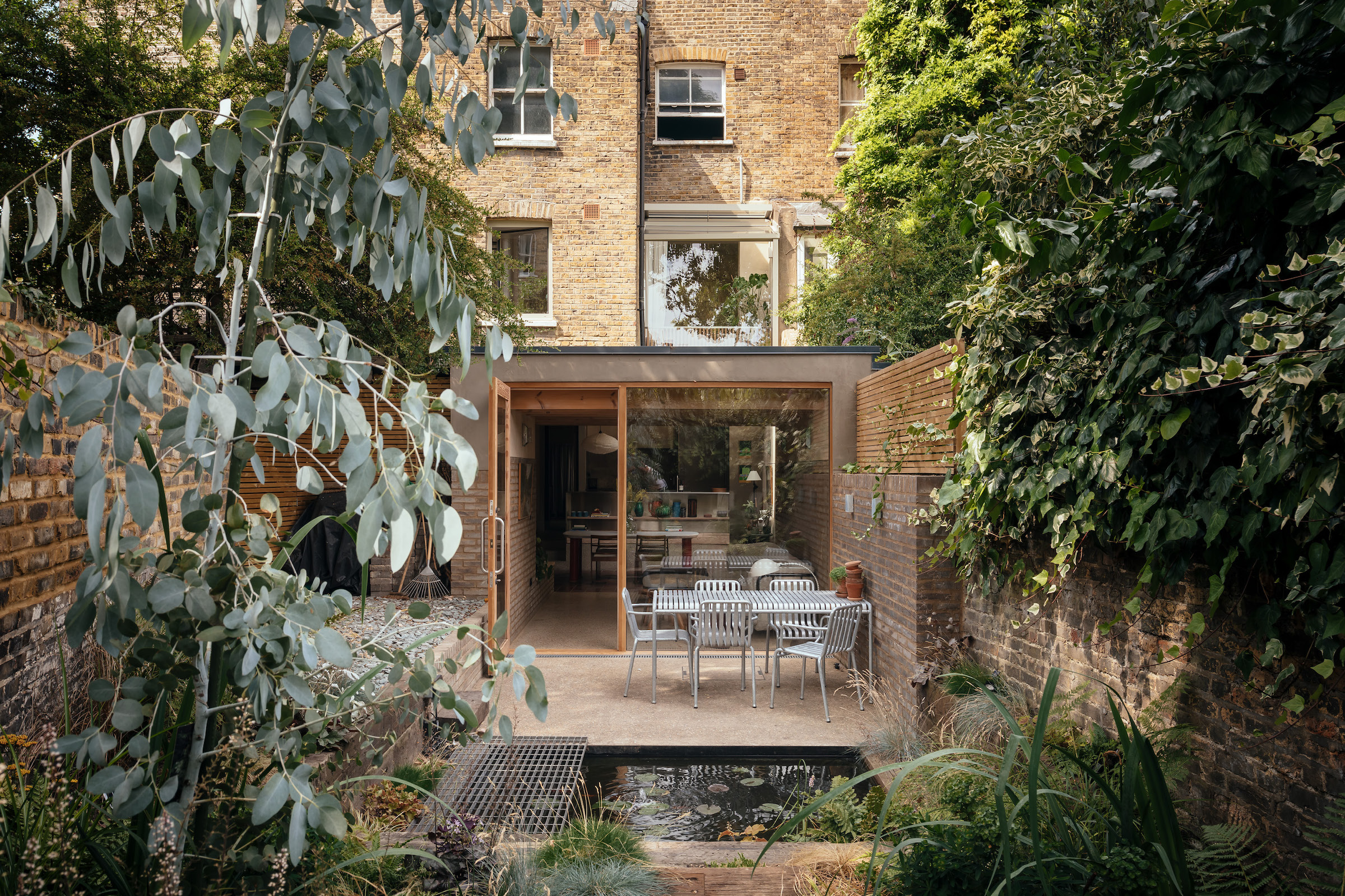 Walled Garden - nimtim architects - Designs in Detail - Featured project