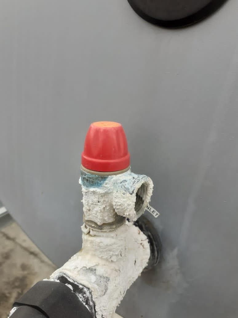 Helpful hints on Solar Water Heater vs Electric Water Heater (Geyser