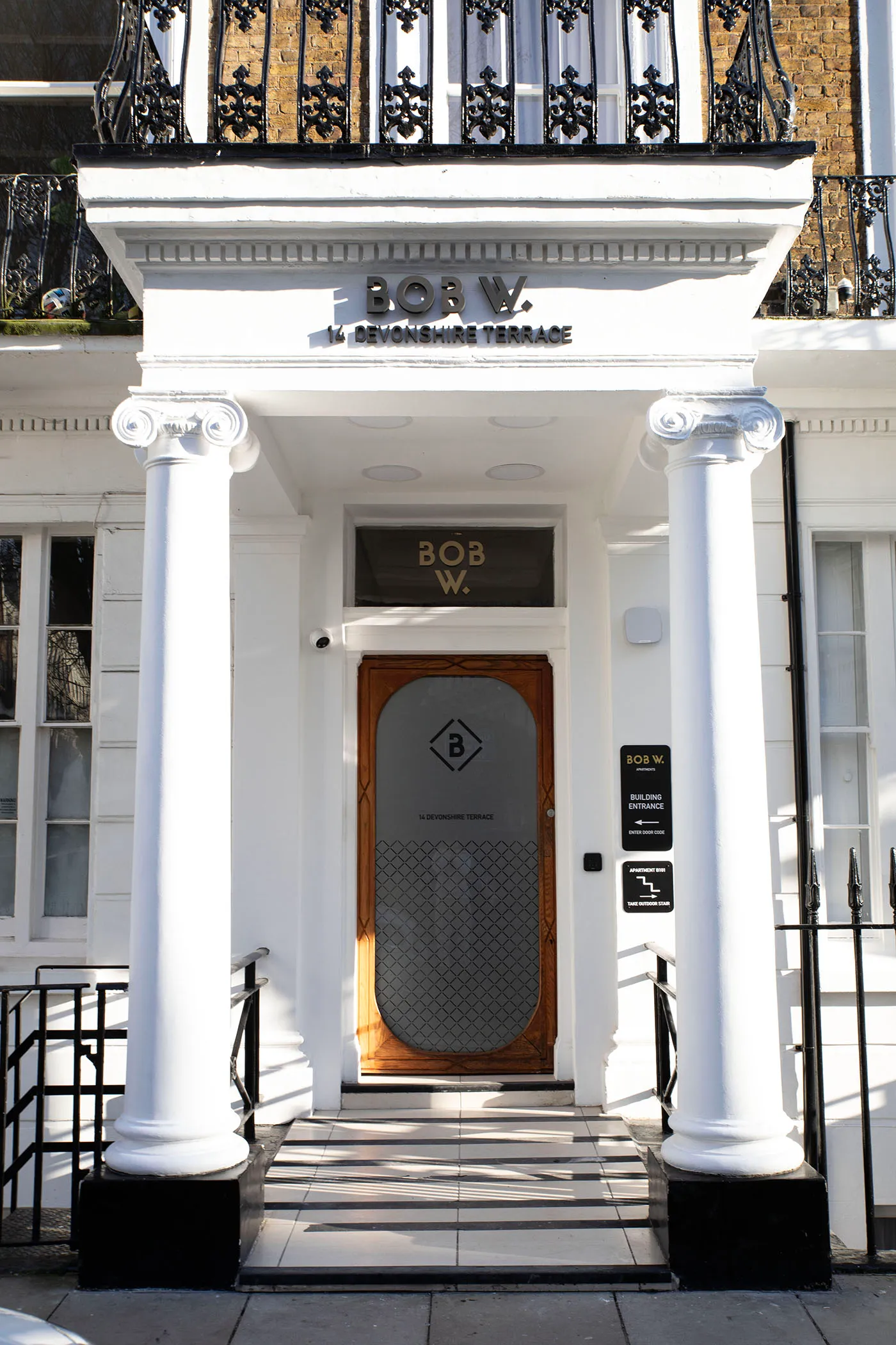 Bob W Entrance Image