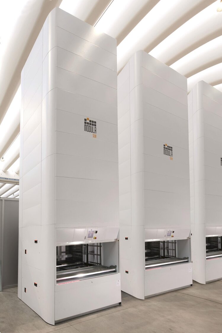 How the Modula Slim Can Improve E-commerce Warehouse Logistics | Mid ...