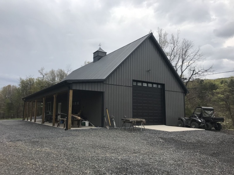 30x60x10 Residential Garage in Moorefield, WV (RRH18010) Superior