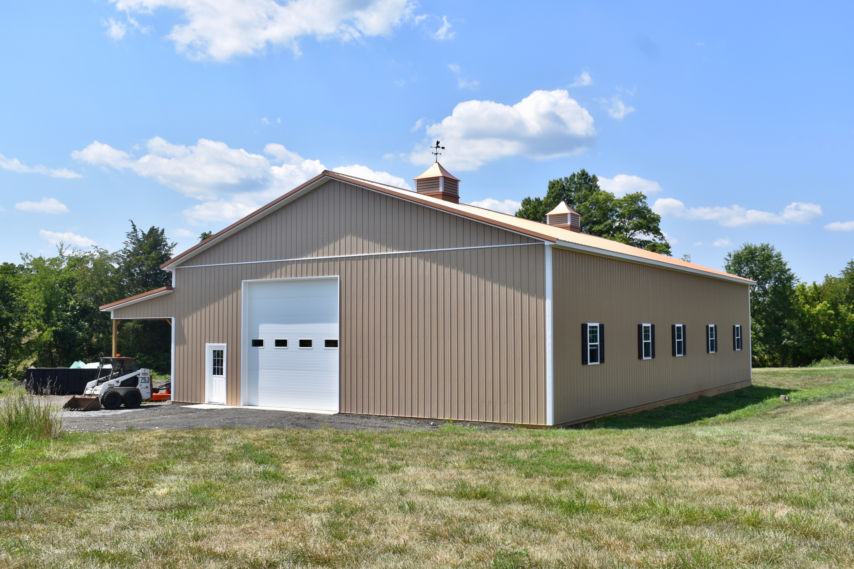50x80x16 Commercial Pole Barn in Nokesville, VA (CAT21013) Superior