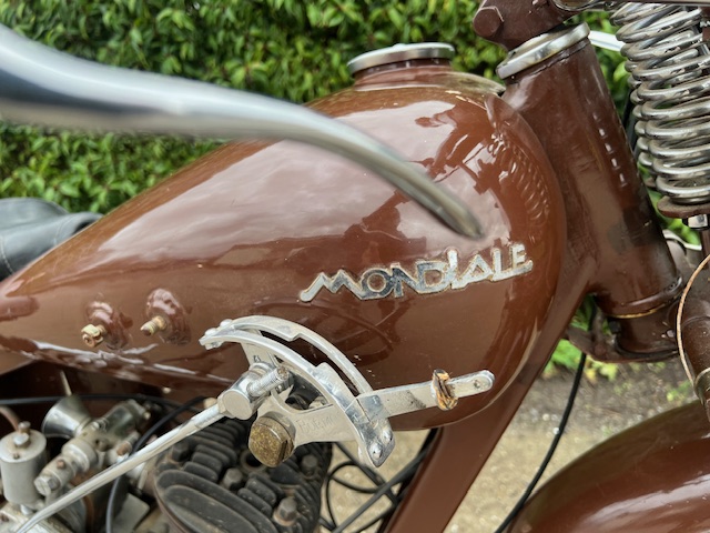 La Mondiale type C2