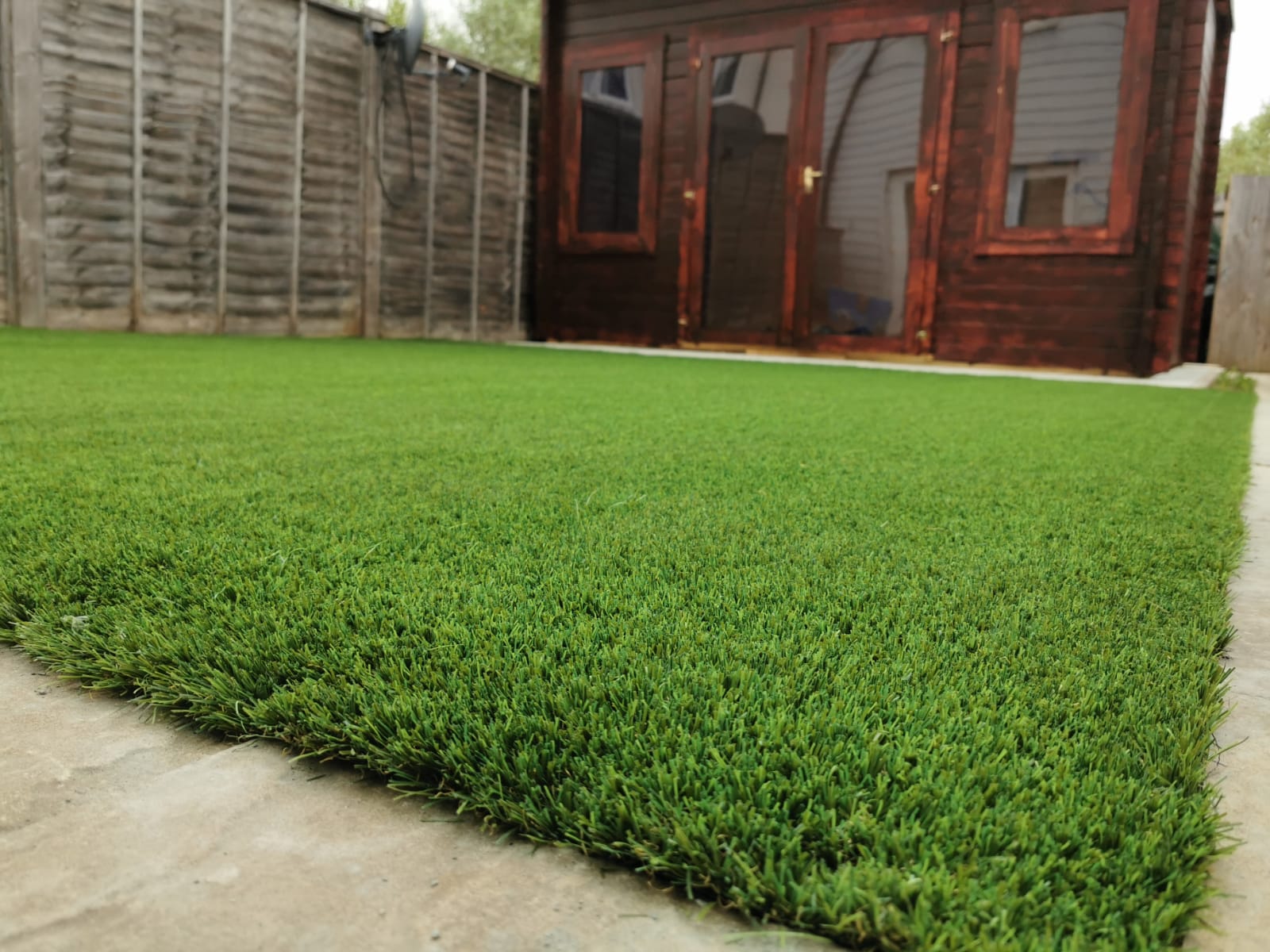 Luxury 30 Artificial Grass 4M