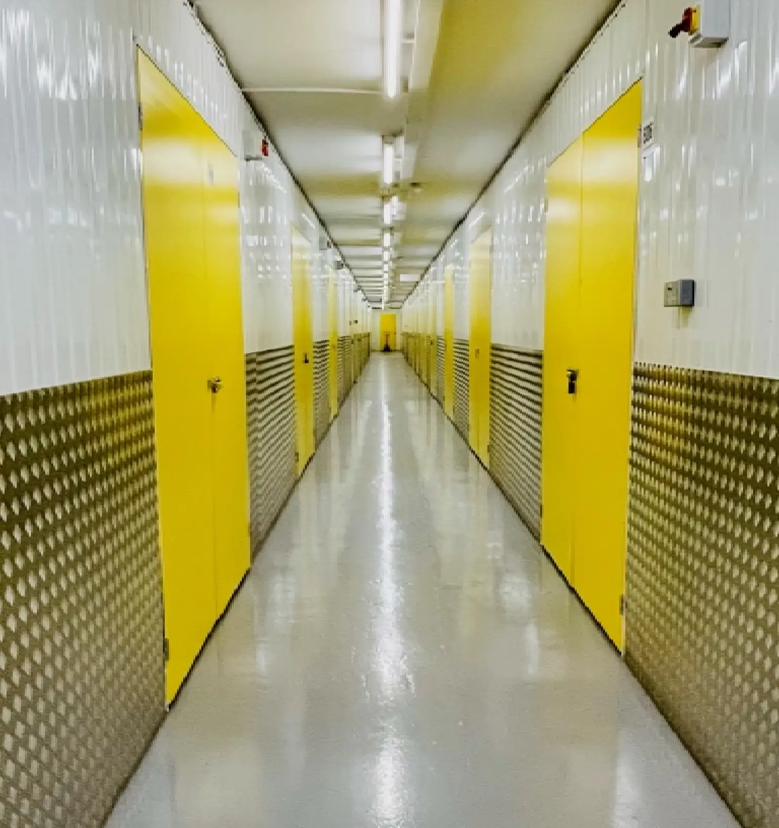 Cheapest Storage London 35sqft £18pw 70sqft £35pw 105sqft £50pw