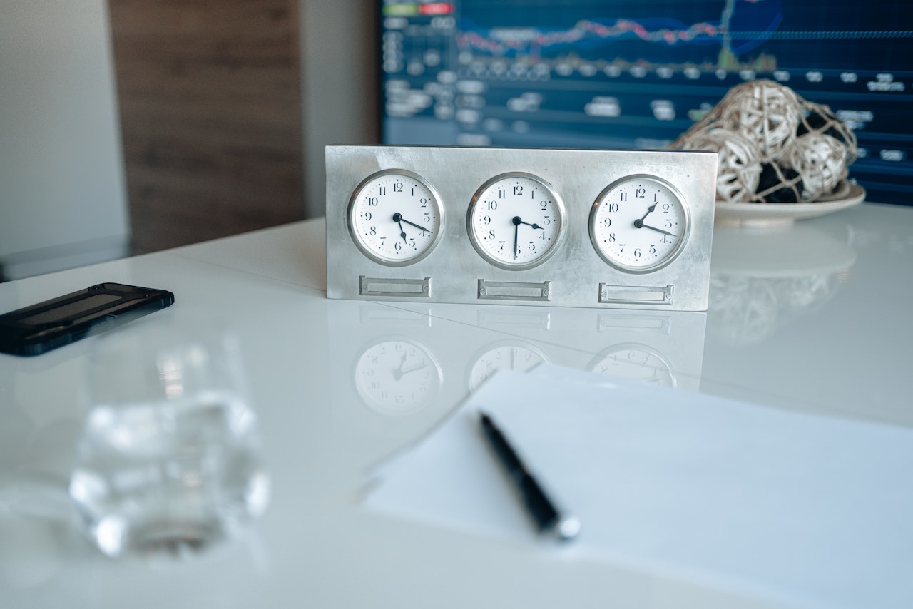 how-to-work-with-a-virtual-assistant-who-s-in-the-philippines-time-zone