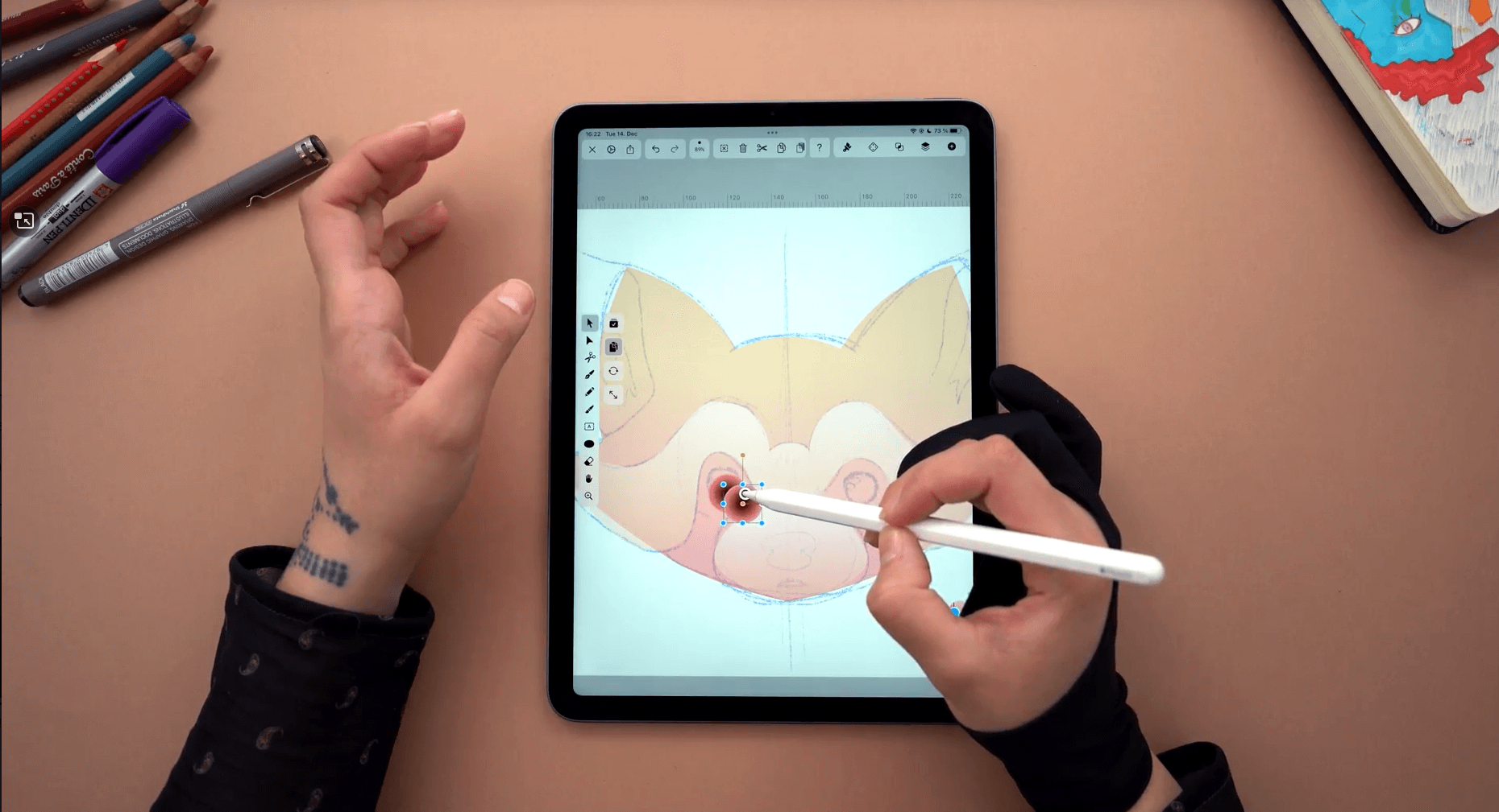 Drawing red panda eyes on iPad using Vectornator