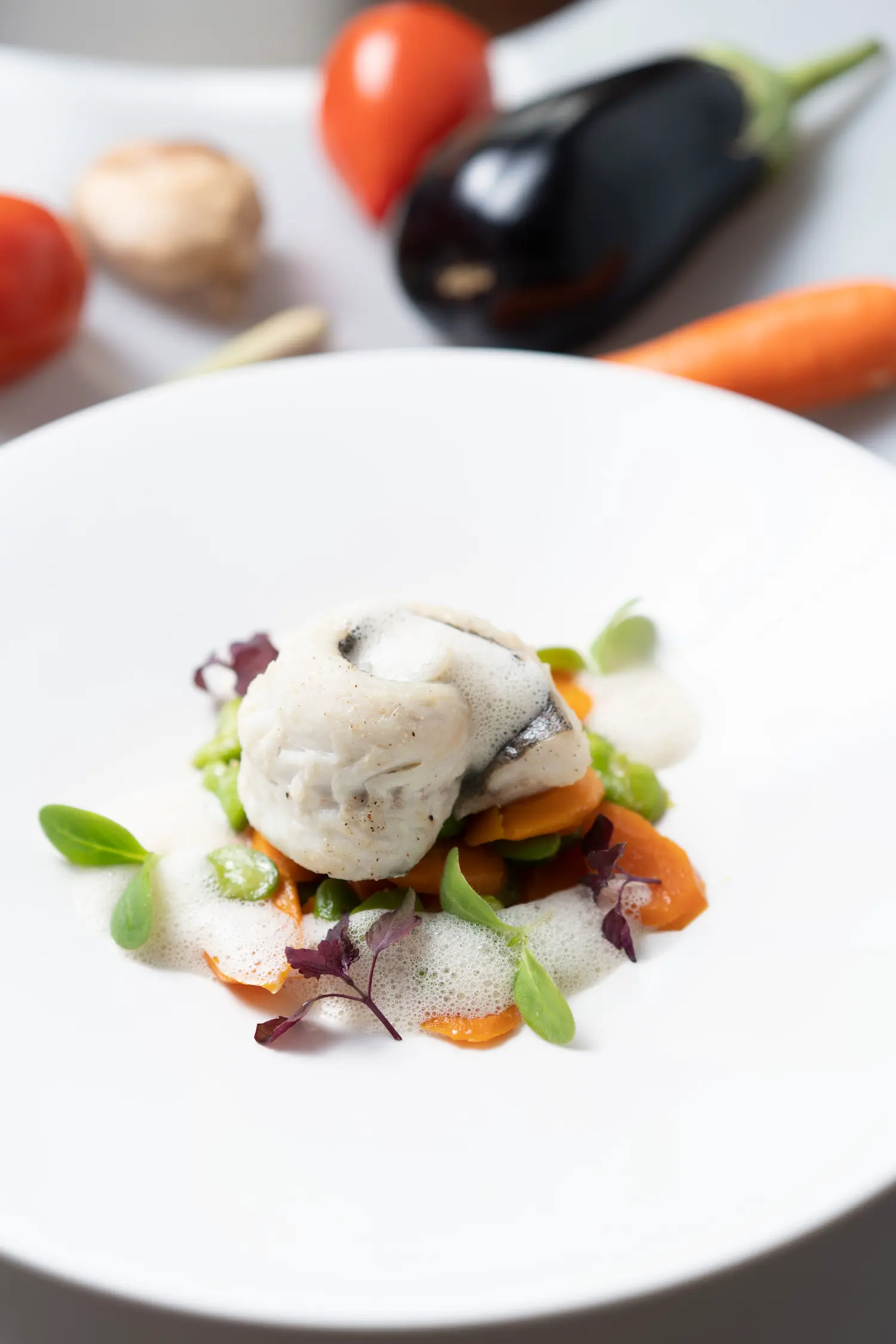 Les recettes du Guide Sésame : Merlu rôti au four, fricassée de fèves ...