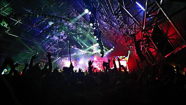Investimento em royalties musicais - imagem de um show de música
