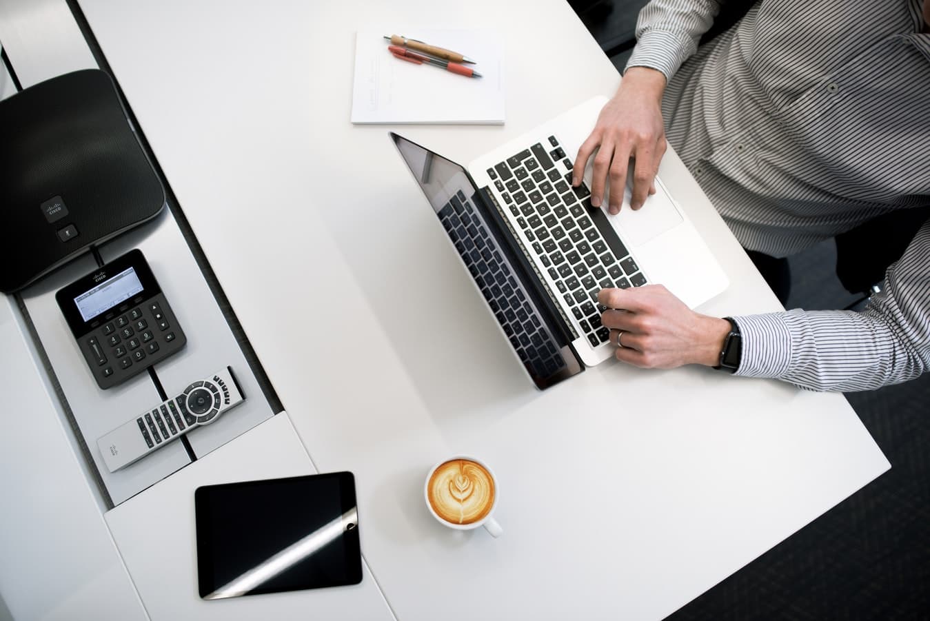 Les nouveaux bureaux sont remplis d'objets connectés