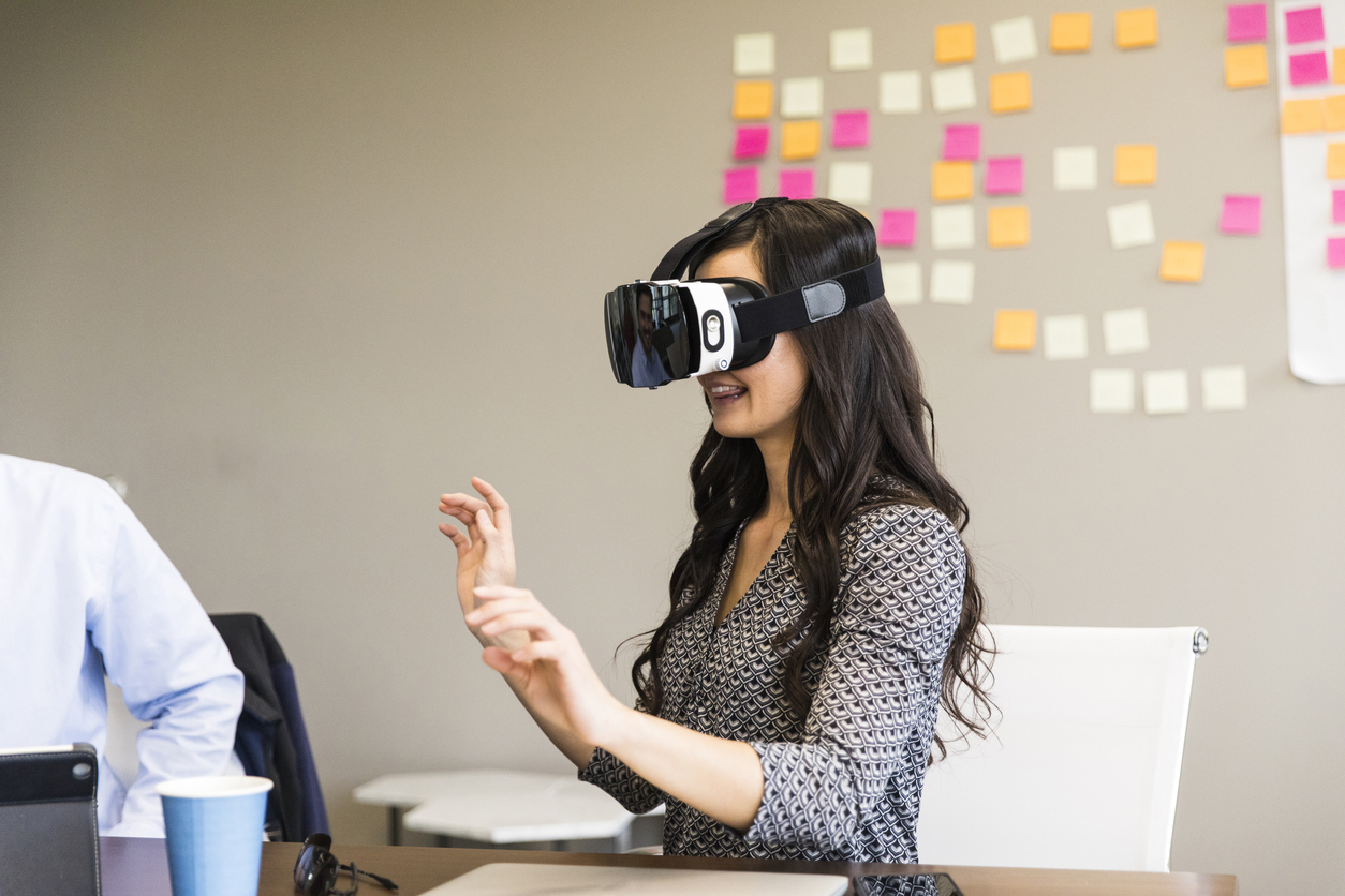 Virtual Reality (VR) Conferencing
