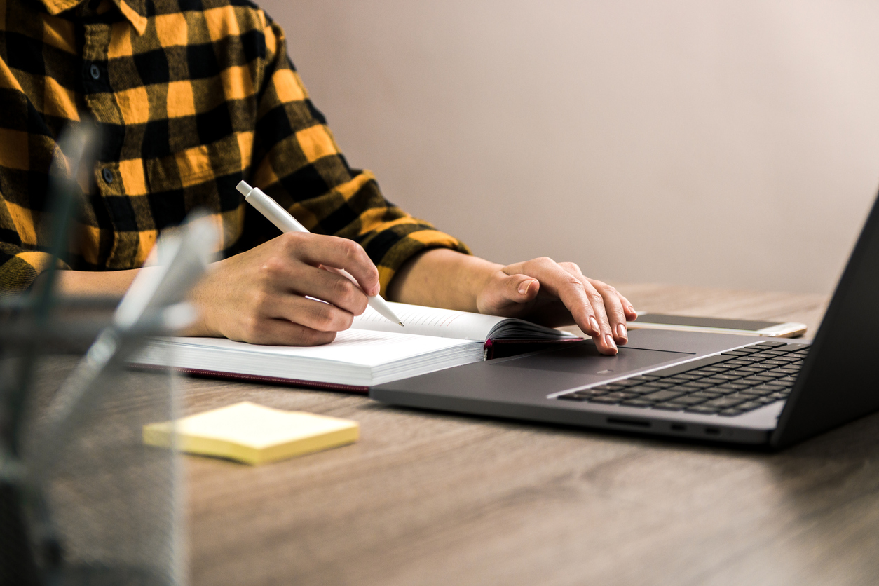 6 Criteria to Rank Platform for Online Learning