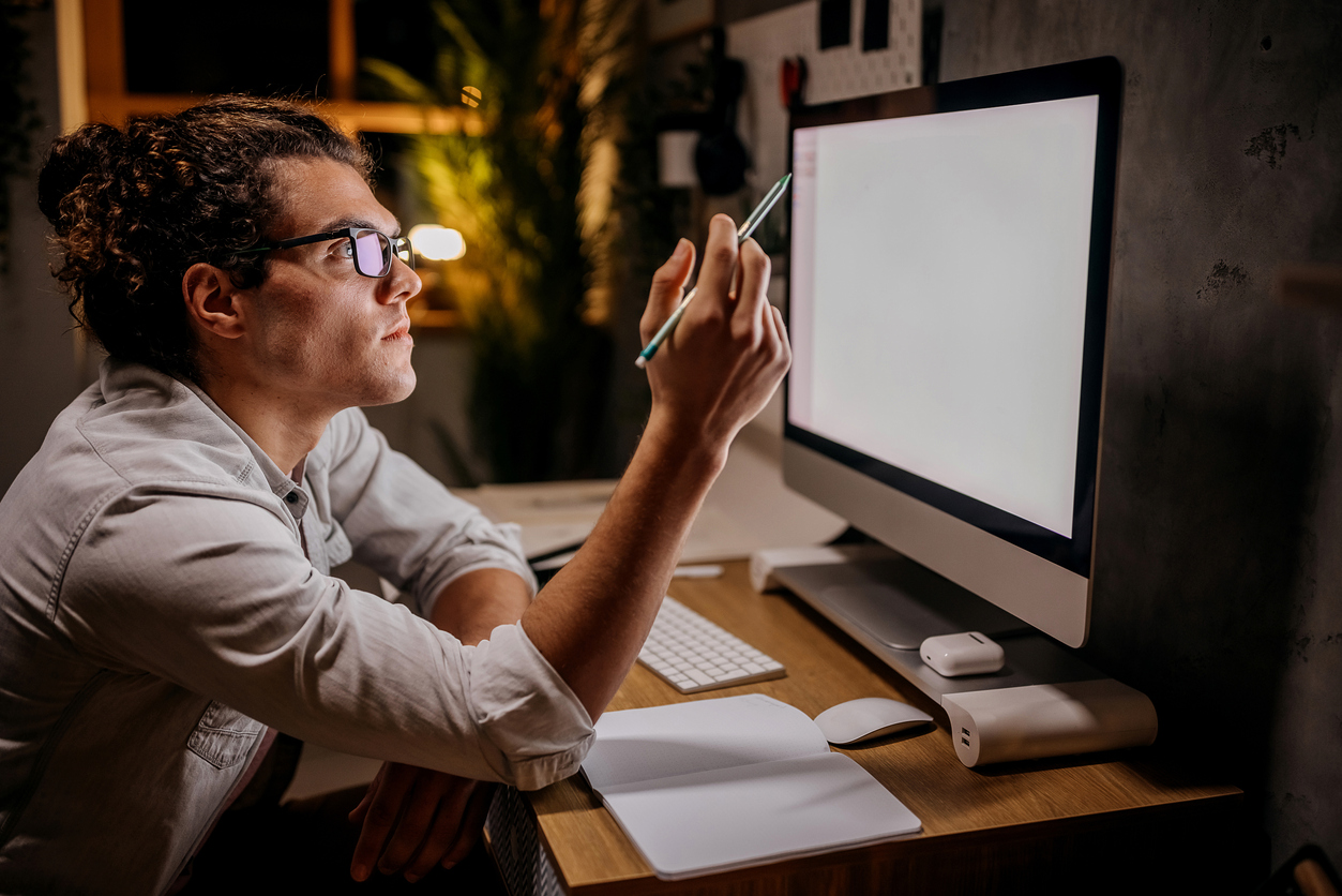 Considerations When Choosing e-Learning Platforms for Business