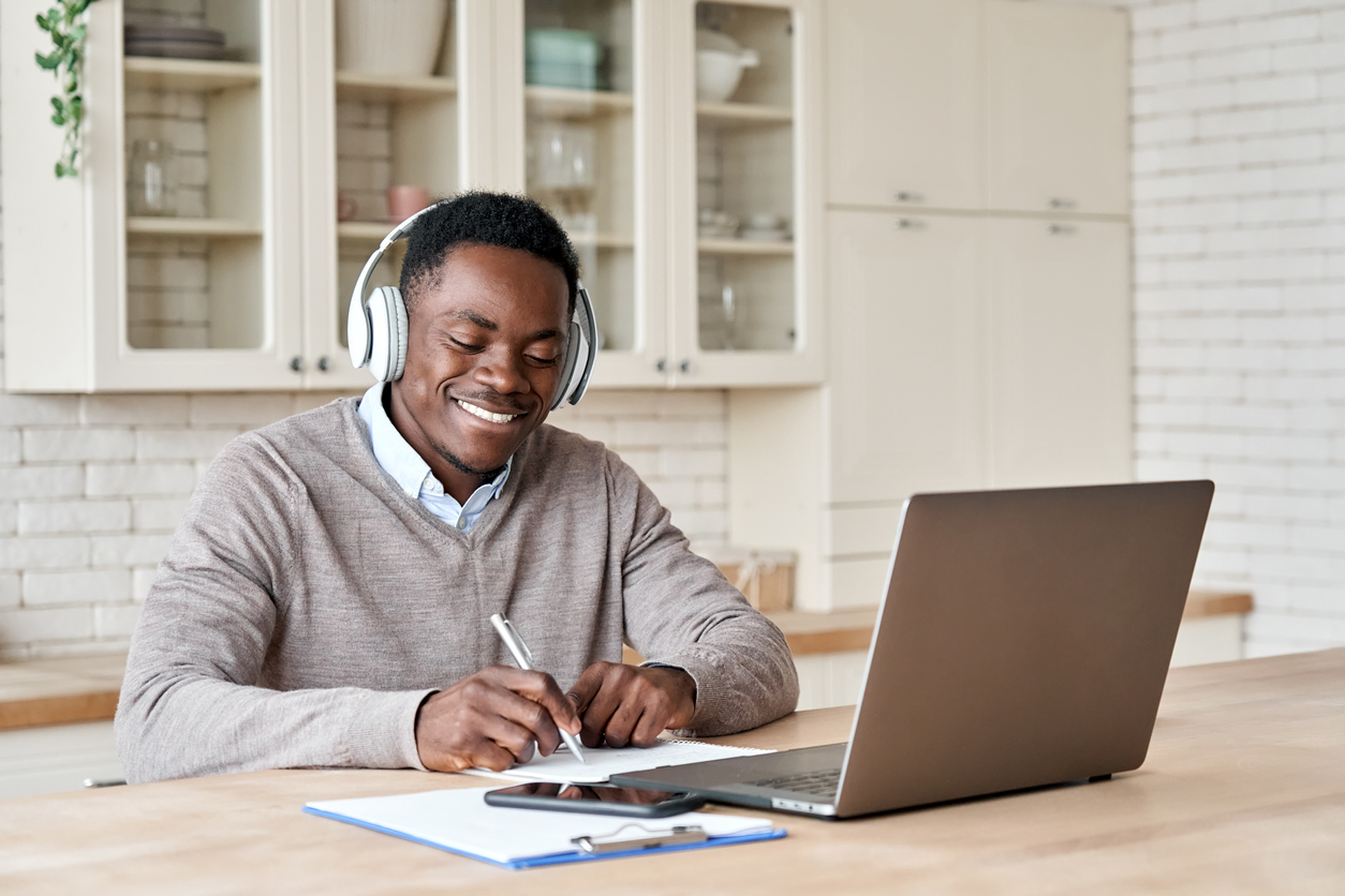 Tips to Overcome Online Learning Issues