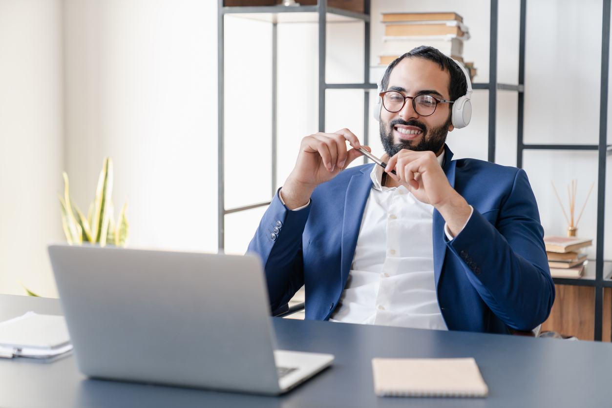 Challenges of Online Learning and 4 Tips to Overcome Them