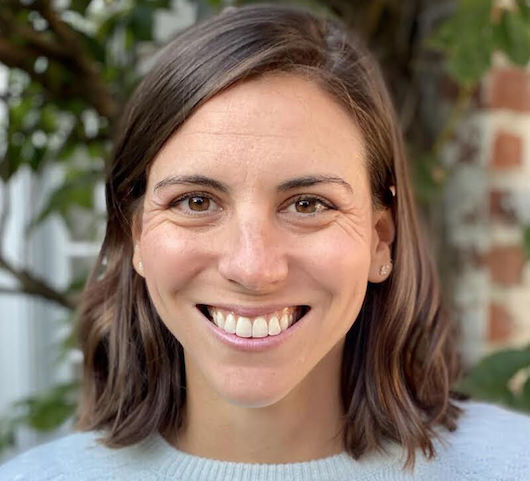 Leigh Welsh Headshot