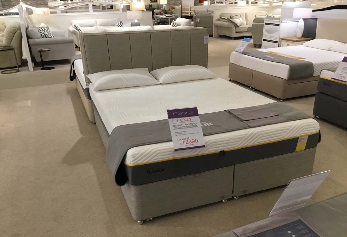 TEMPUR® Ardennes 5' p/t 4 drawer Divan Base & Sensation Elite 25cm Mattress