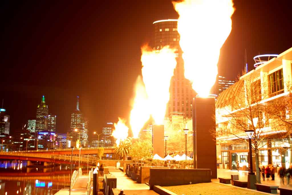 Fireballs Crown Fun Free Things To Do In Melbourne