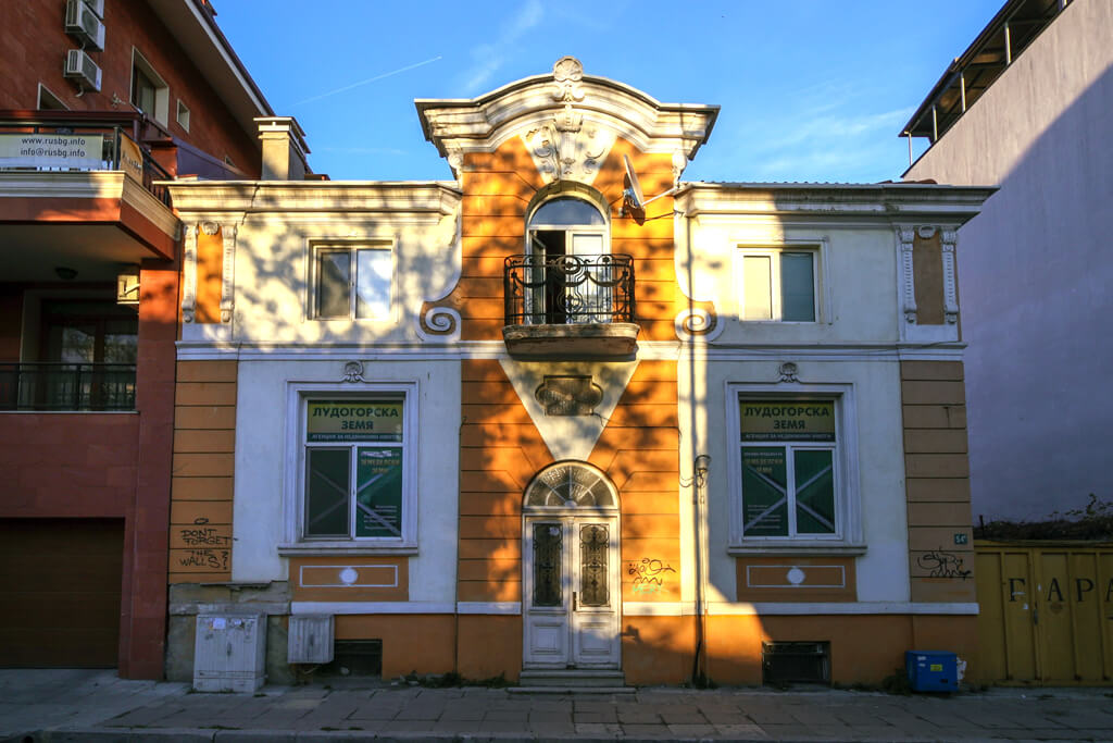 Жилищна сграда, Варна, бул. "Сливница" №56