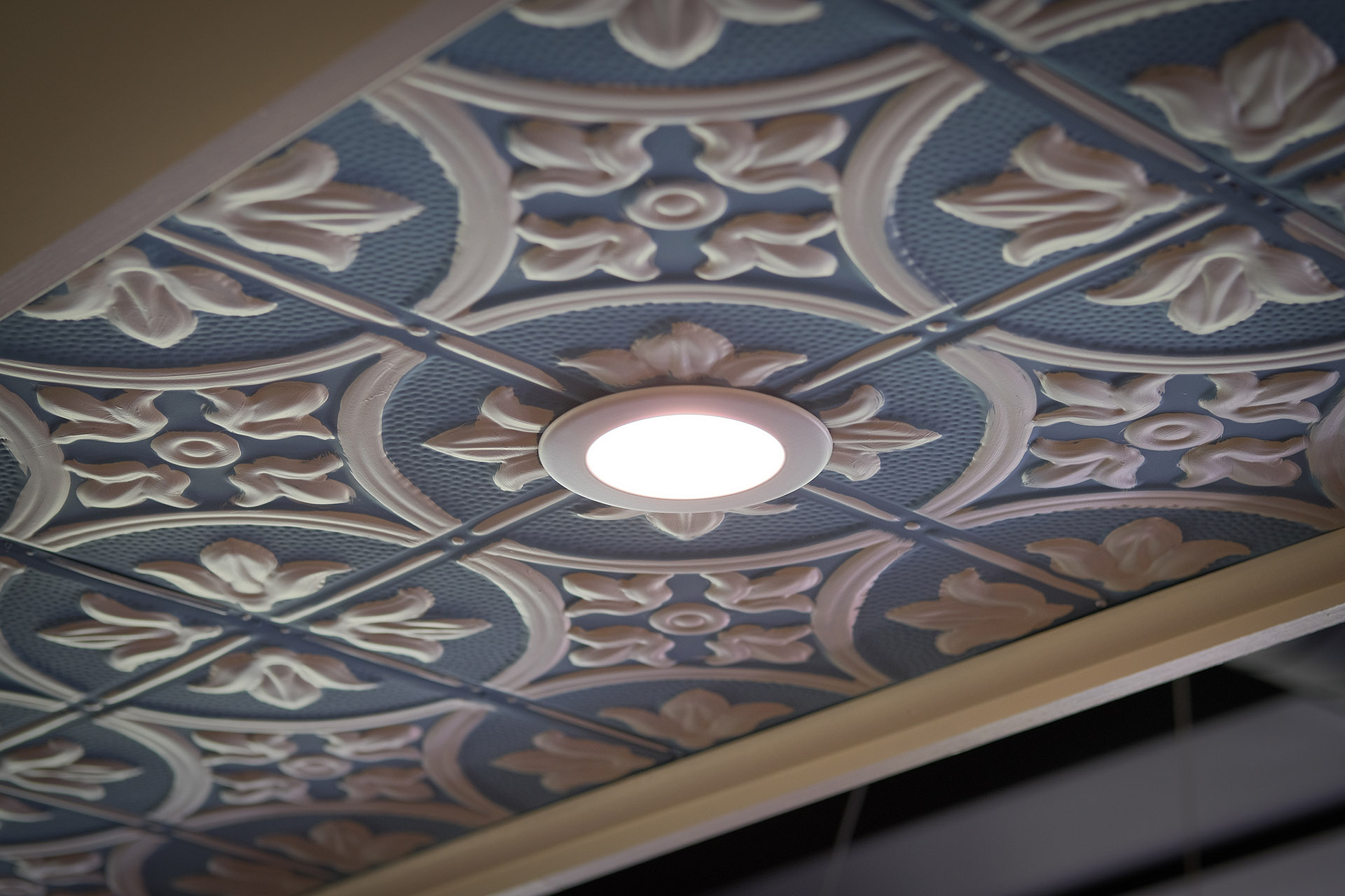 inset ceiling light