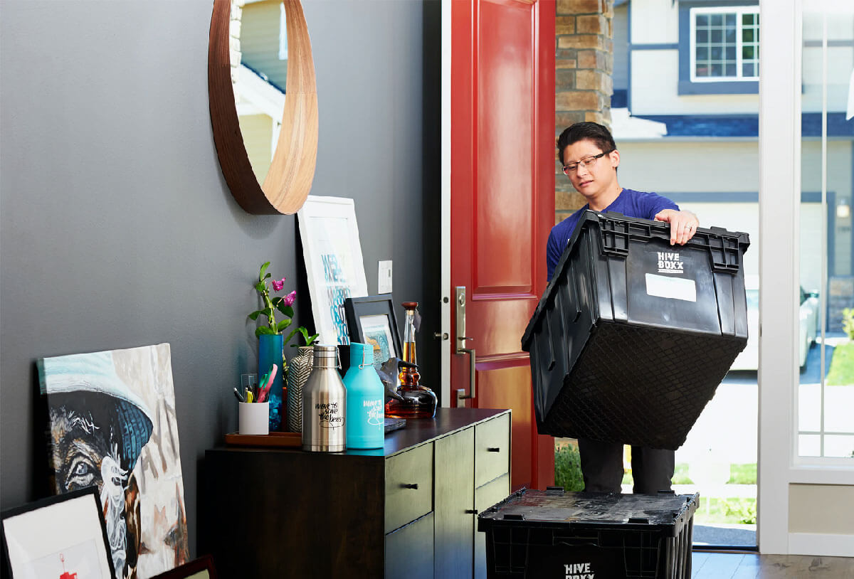 Move Often? Here are 8 Places to Find EasytoMove Furniture