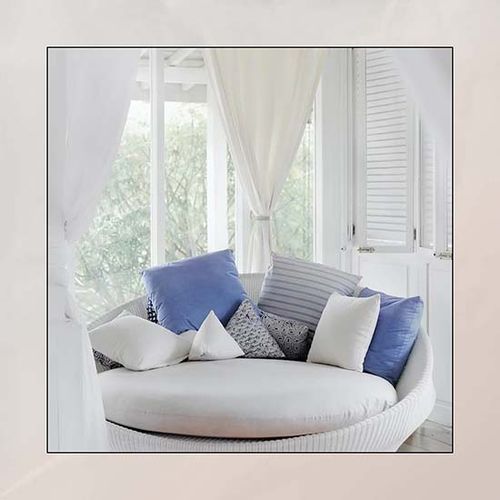 What's the Difference Between Curtains, Drapes, Shades, & Blinds?