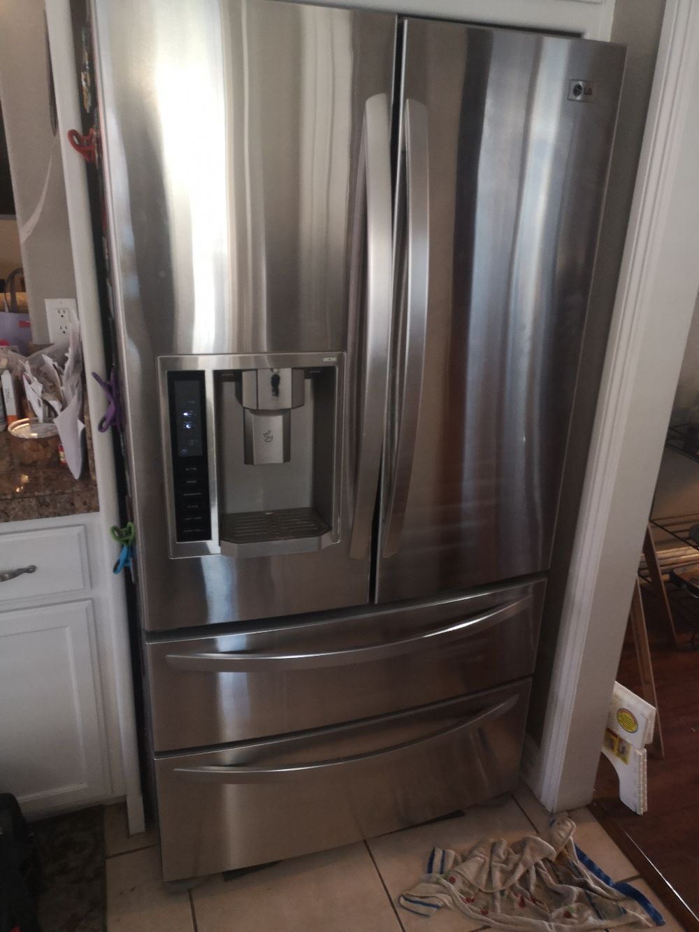 ᐉ Leaking LG Refrigerator How Can I fix? — Prime Air Solutions
