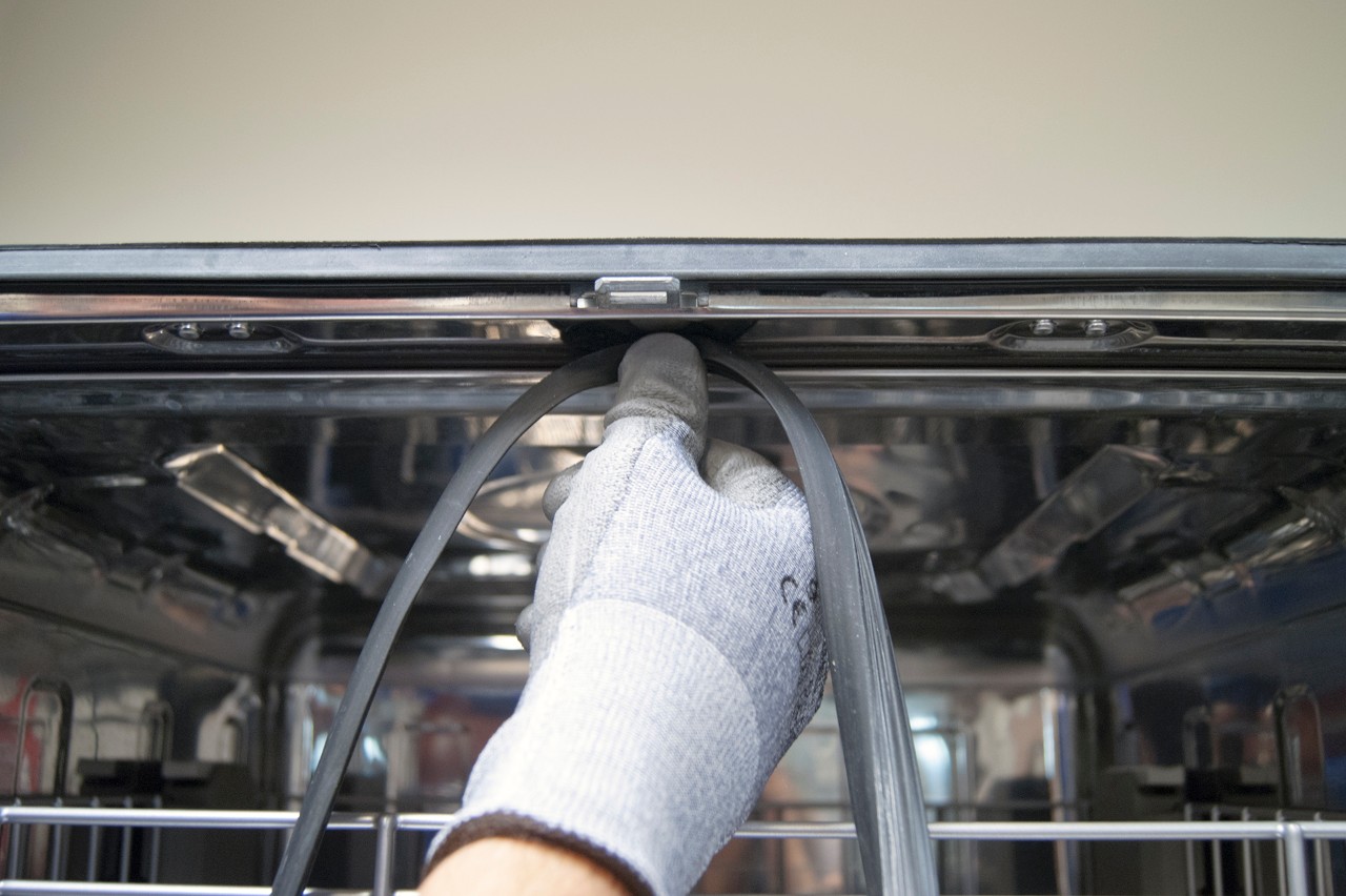 ᐉ What if the Dishwasher Viking vdwu524ss is leaking? — Prime Air Solutions