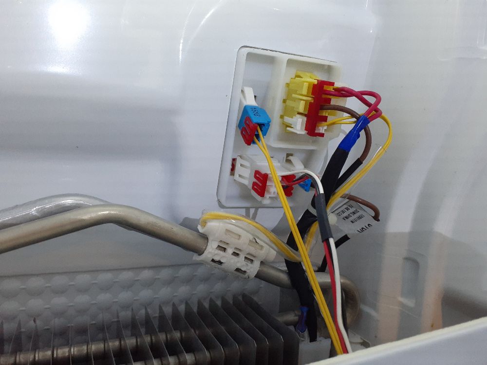 ᐉ How to fix Samsung Refrigerator water dripping from the bottom — Prime Air Solutions