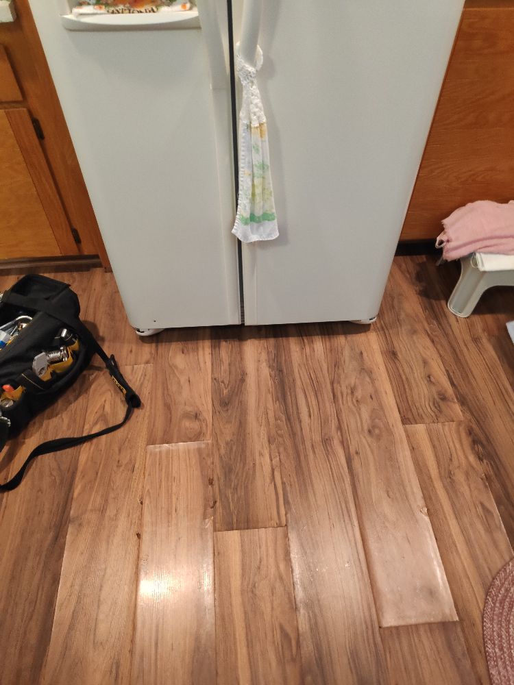 ᐉ Frigidaire refrigerator is leaking. How to troubleshoot? — Prime Air