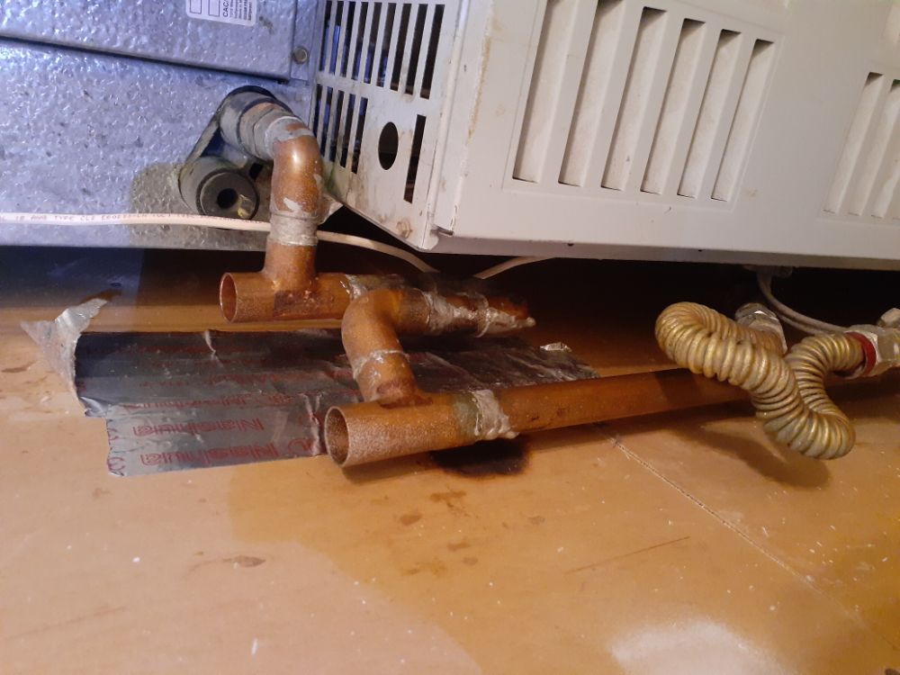ᐉ AC refrigerant evaporator is leaking (Repair) — Prime Air Solutions