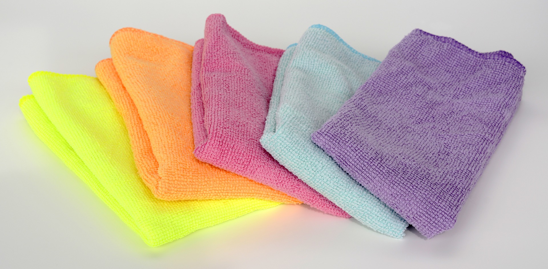 4 Best Window Cleaning Cloths For Professional Results
