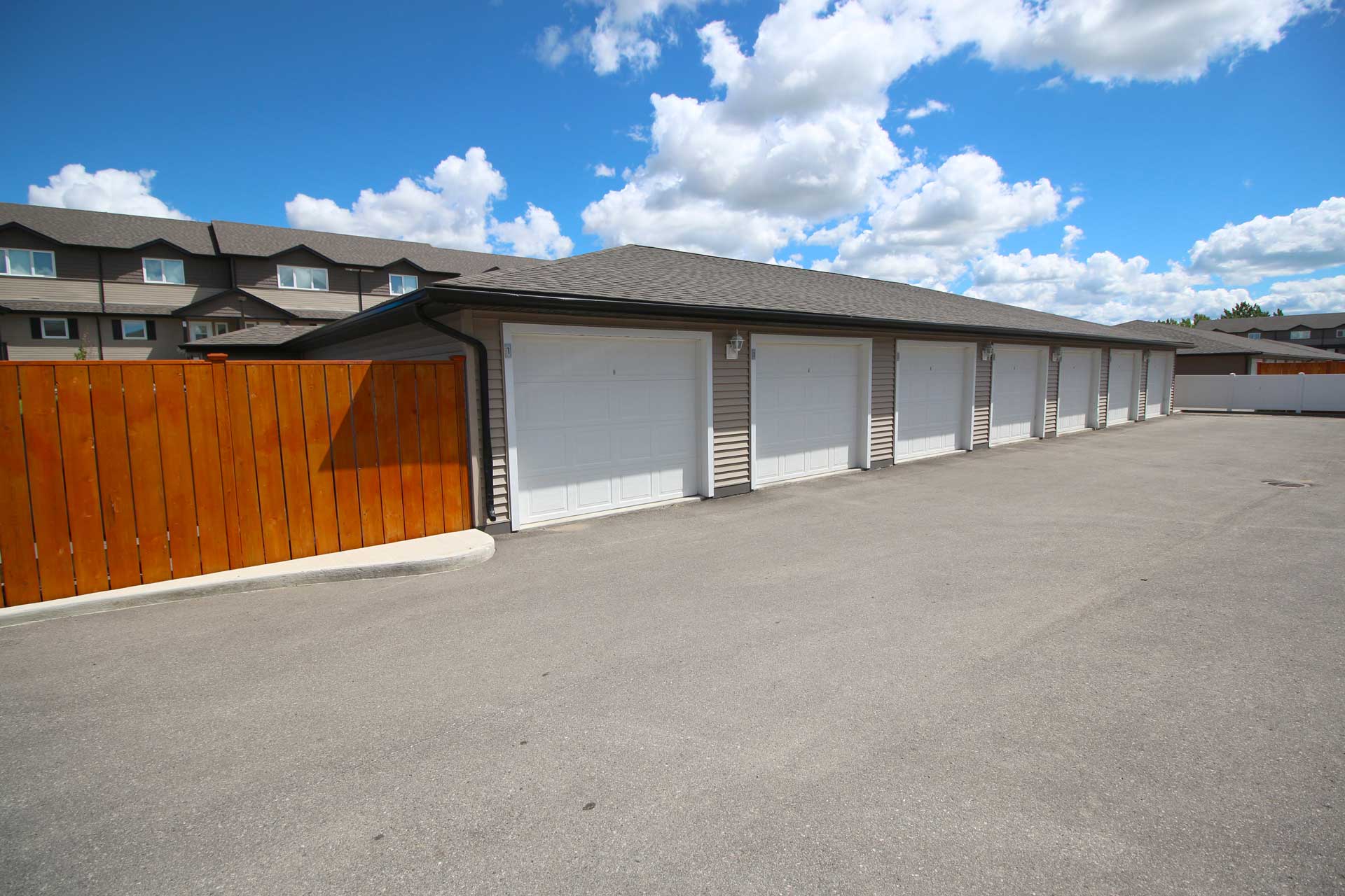 Hartford Heights Blairmore, Saskatoon rentals