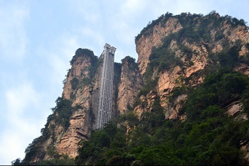 Bailong Elevator