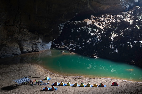 Hang Son Doong Cave Vietnam