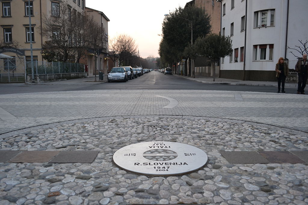 Transalpine Square Gorizia