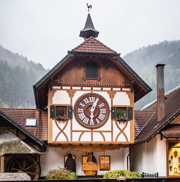 World's Largest Cuckoo Clock