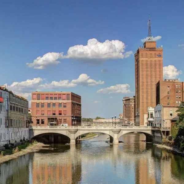 City of Lights 7 Best Coffee Shops in Aurora, Illinois