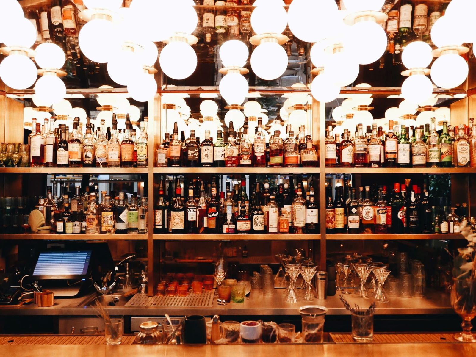 Our Restaurant | Cocktail and Rooftop Bars | Grands Boulevards Hotel