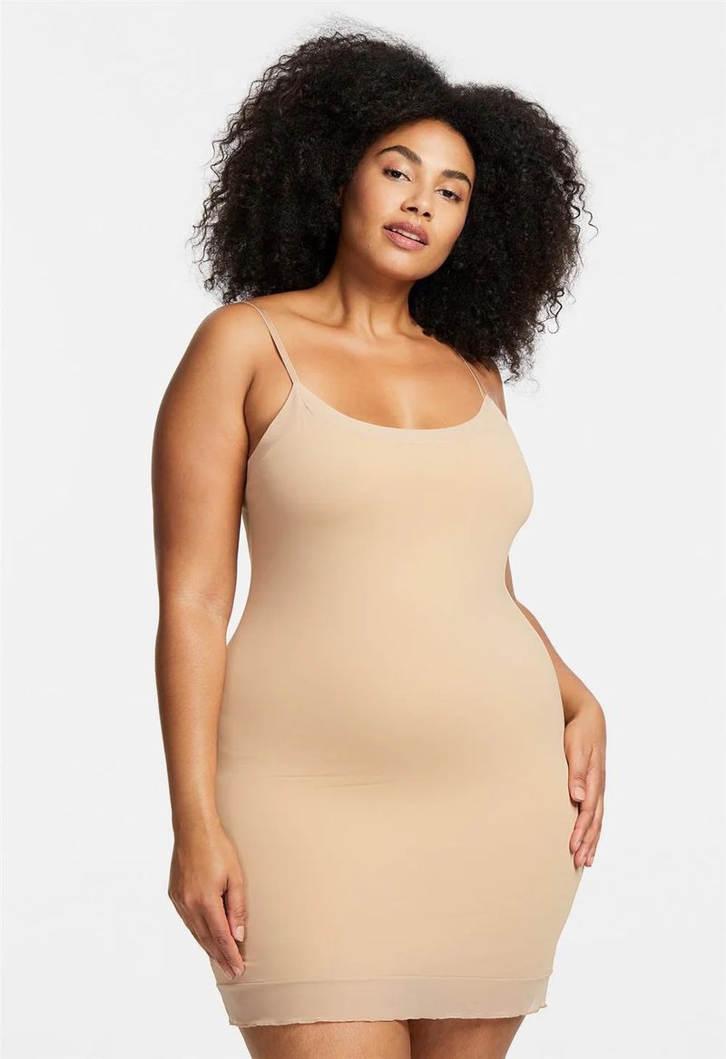 SKIMS Review (2023) The Quality Edit