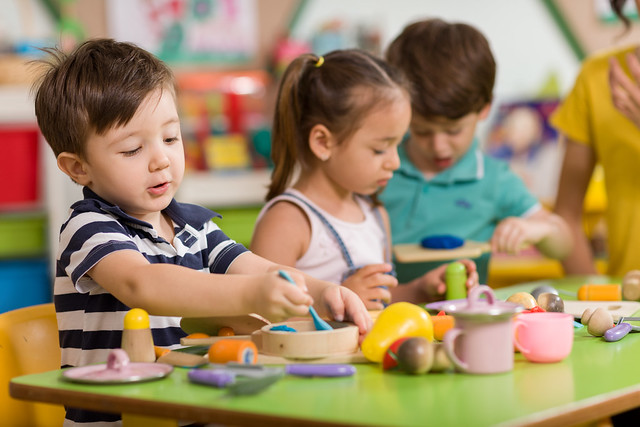 kids playing with arts and crafts