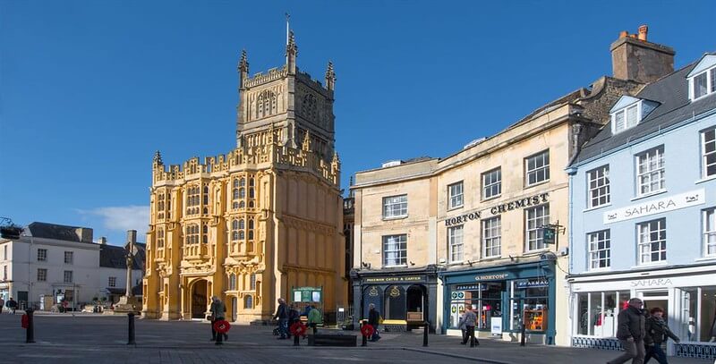 Cirencester, an idyllic Cotswold Family Holidays destination
