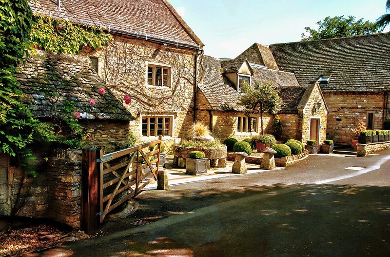 Bourton on the water, an idyllic Cotswold Family Holidays destination