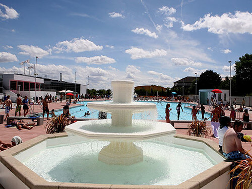 Hillingdon Outdoor Pool in Hayes