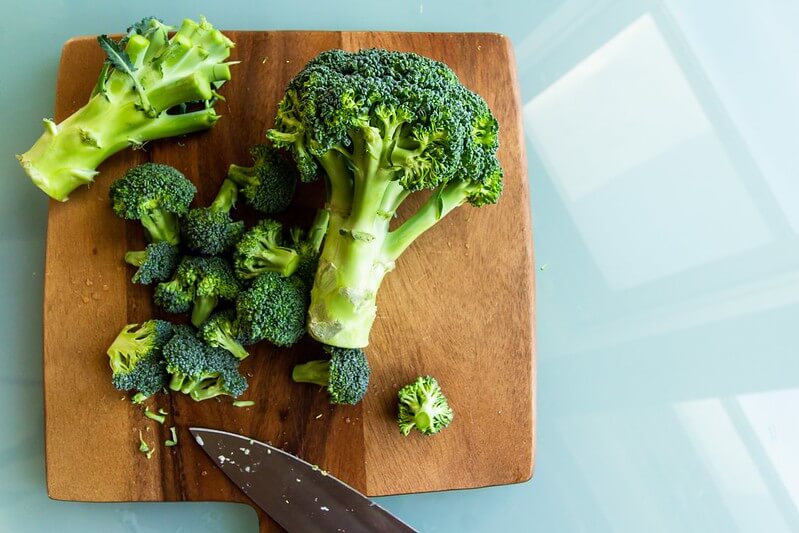 Preparation for the summer vegetable curry, and easy recipe for new parents