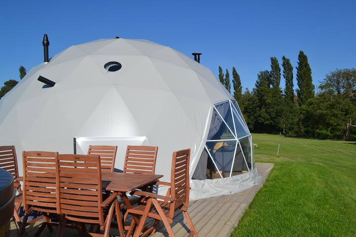 Unique pods at Geolodge.