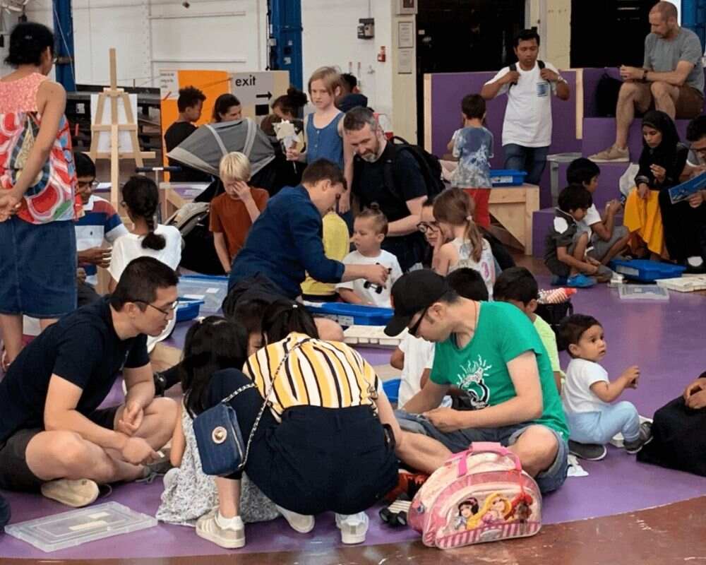 Families creating together