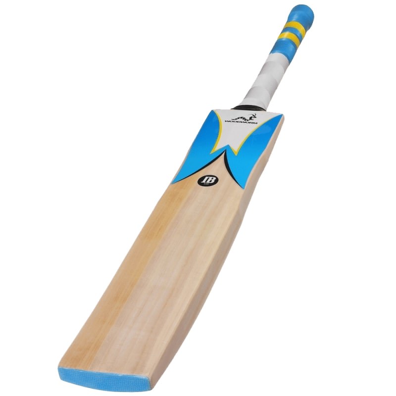 Woodworm English Willow Junior Cricket Bat.