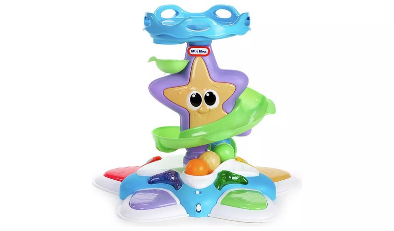 Little Tikes Little Ocean Explorer's Stand n Dance Starfish.
