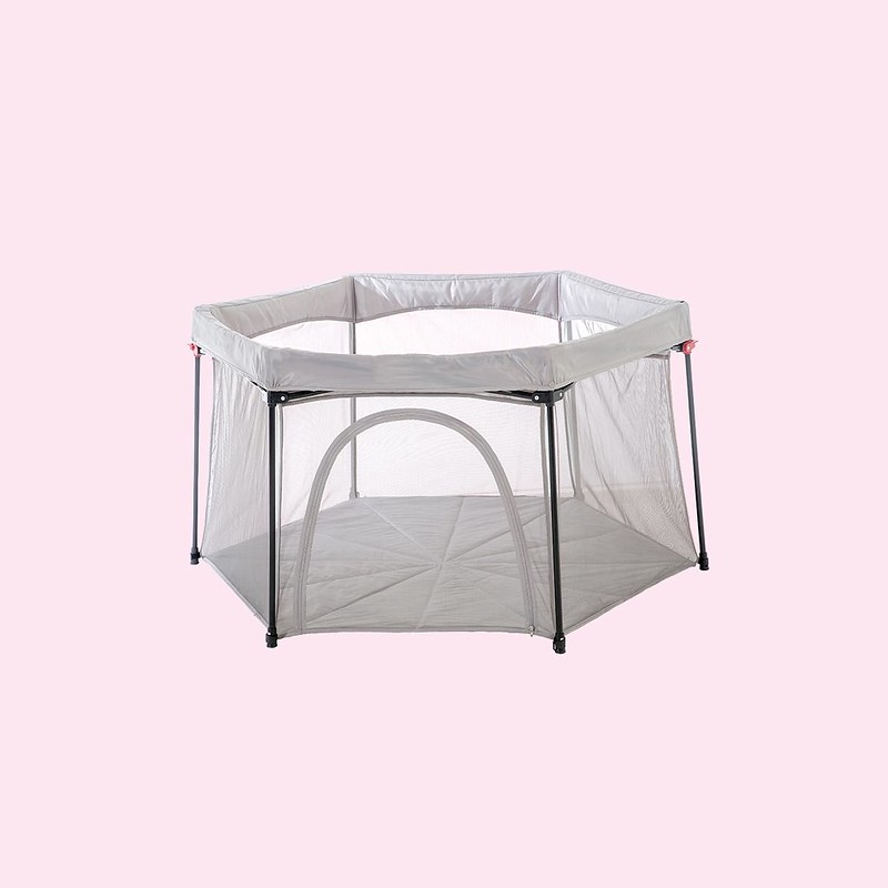 Koo-Di Deluxe Foldable Playpen.